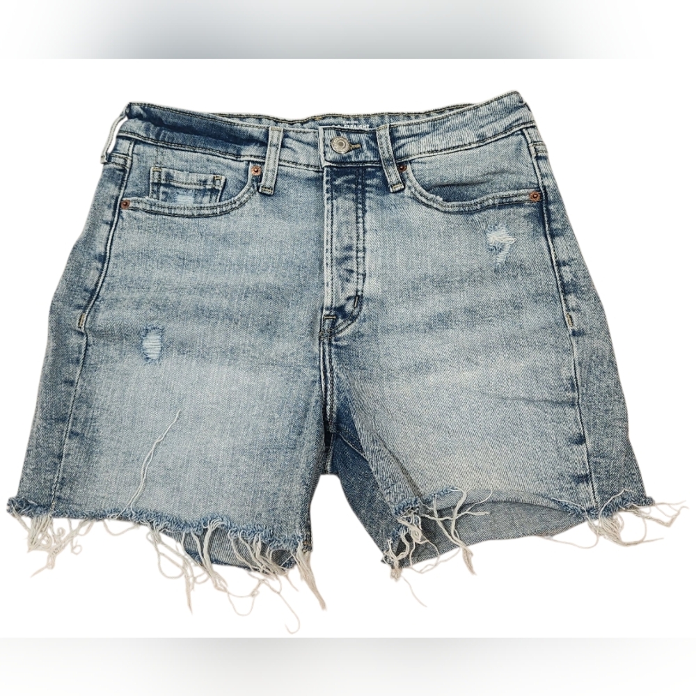 Old Navy Women's Distressed Cut Off Jean Shorts Light Wash